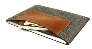 Microsoft Surface Pro 9 (2022) felt sleeve case with LEATHER